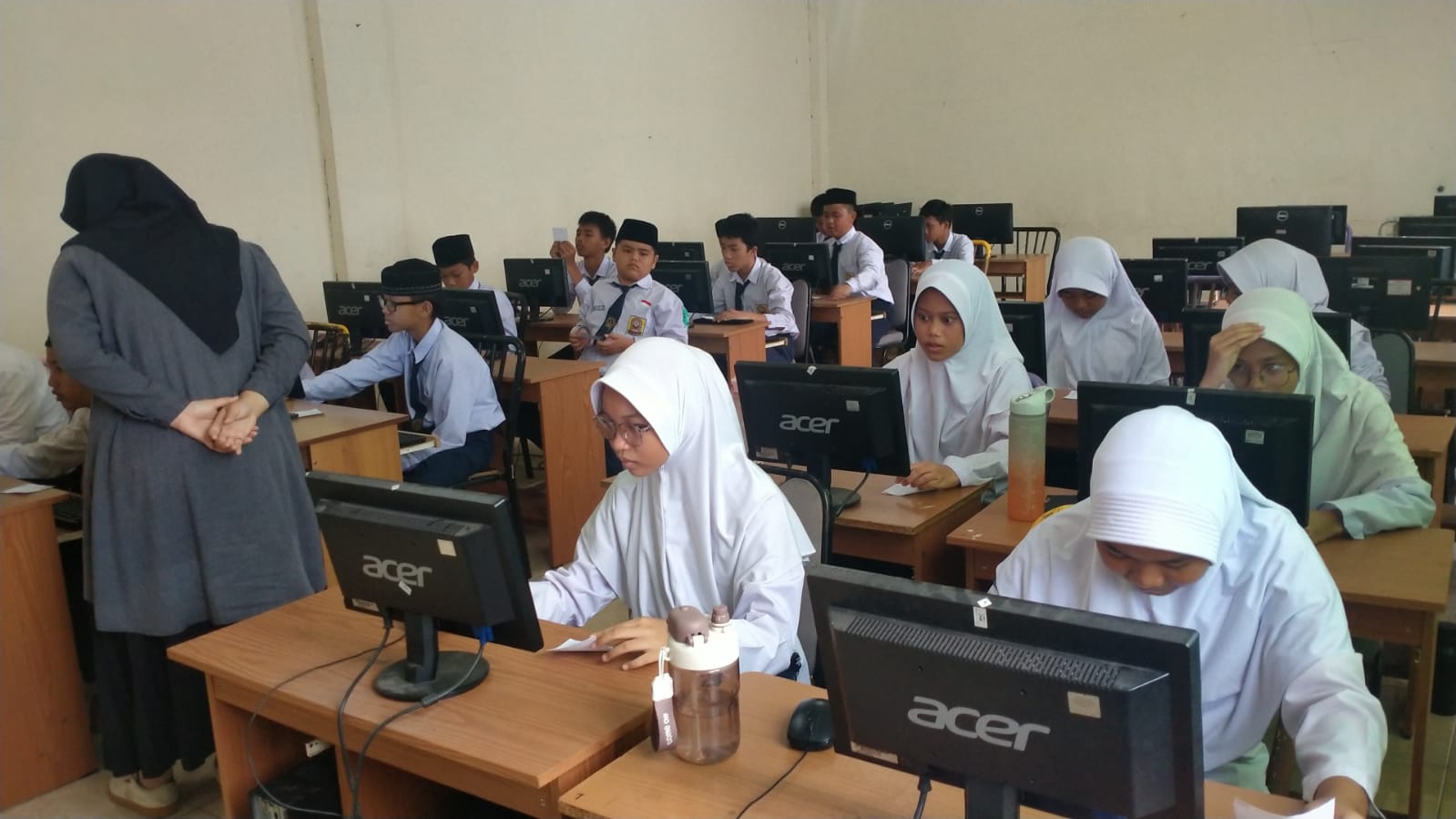 WhatsApp Image 2024-10-17 at 09.49.23_50d37e40